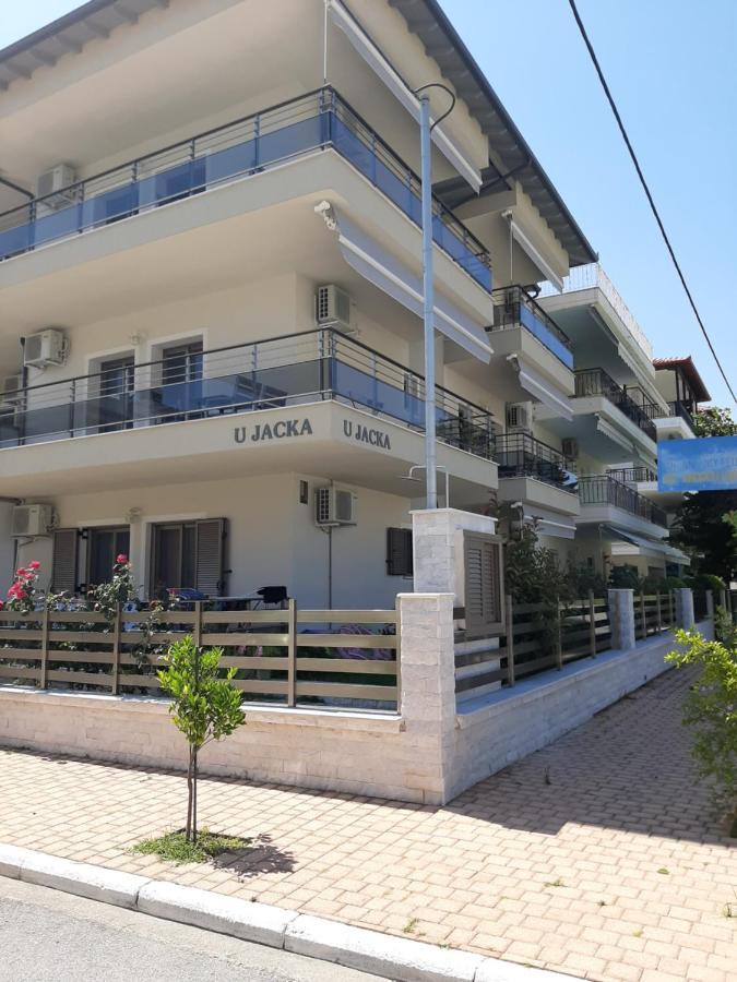 U Jacka Apartment Neoi Poroi Bagian luar foto