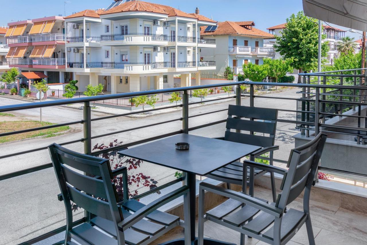 U Jacka Apartment Neoi Poroi Bagian luar foto