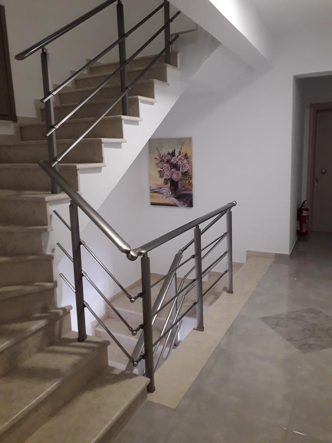 U Jacka Apartment Neoi Poroi Bagian luar foto